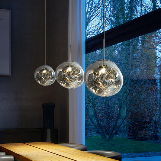 Volcaniqué – Lava-Inspired Chandelier